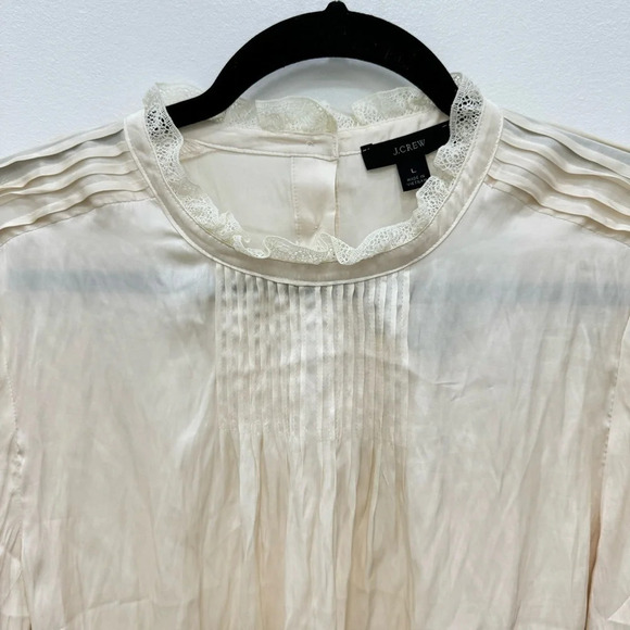 J. Crew Cream Ruffle Lace Blouse Size Large has tags long sleeve pin tuck - Picture 3 of 8